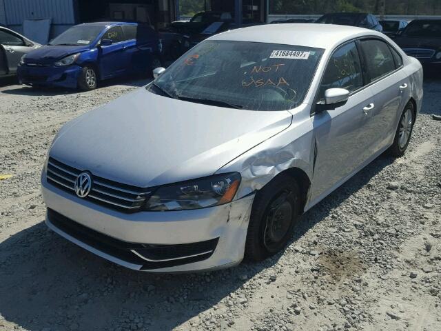 1VWAS7A3XEC069541 - 2014 VOLKSWAGEN PASSAT S ვერცხლისფერი ფოტო 2