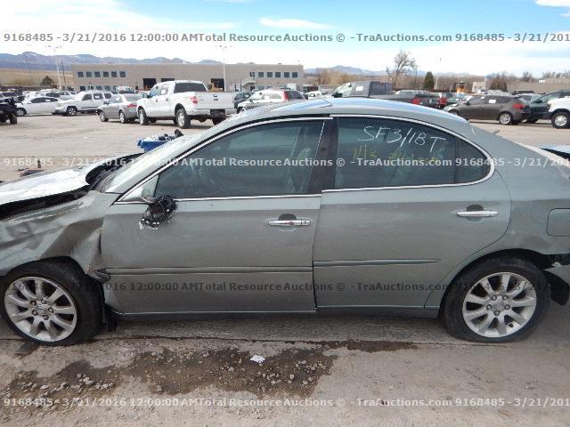 JTHBA30G345011070 - 2004 LEXUS ES 330 GRAY photo 19