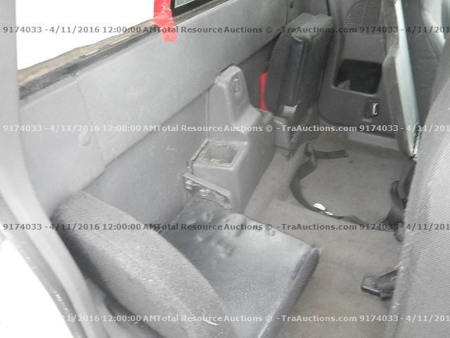 1FTZR45E03PA23444 - 2003 FORD RANGER WHITE photo 6