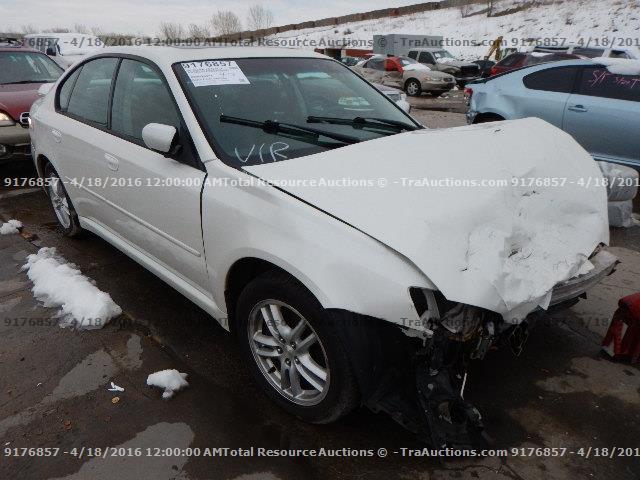 4S3BL626056208890 - 2005 SUBARU LEGACY 2.5 WHITE photo 2