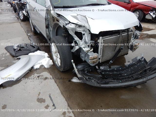 2CNFLDEYXA6272678 - 2010 CHEVROLET EQUINOX LT SILVER photo 10