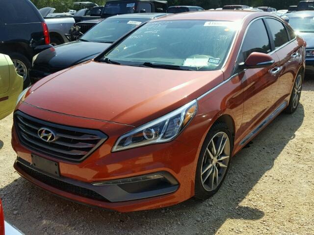 5NPE34AB1FH198927 - 2015 HYUNDAI SONATA ORANGE photo 2