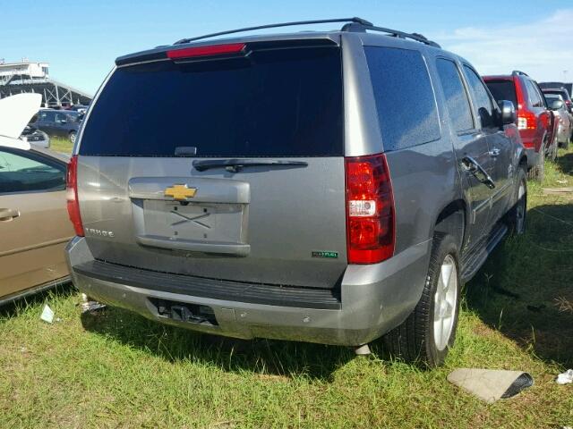 1GNSCBE09CR253264 - 2012 CHEVROLET TAHOE C150 GRAY photo 4