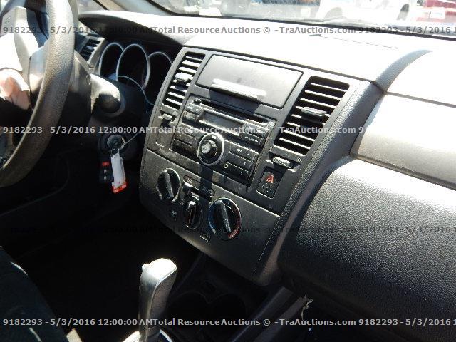 3N1BC1CP2AL432935 - 2010 NISSAN VERSA S BLUE photo 9