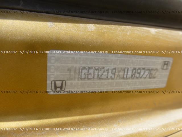 1HGEM219X1L097762 - 2001 HONDA CIVIC SI YELLOW photo 12