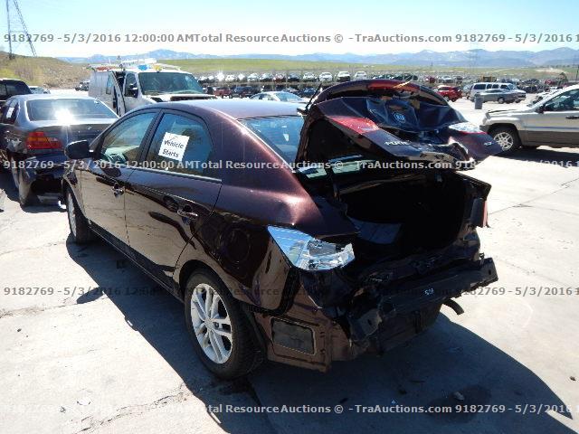 KNAFU4A25B5452888 - 2011 KIA FORTE EX PURPLE photo 4