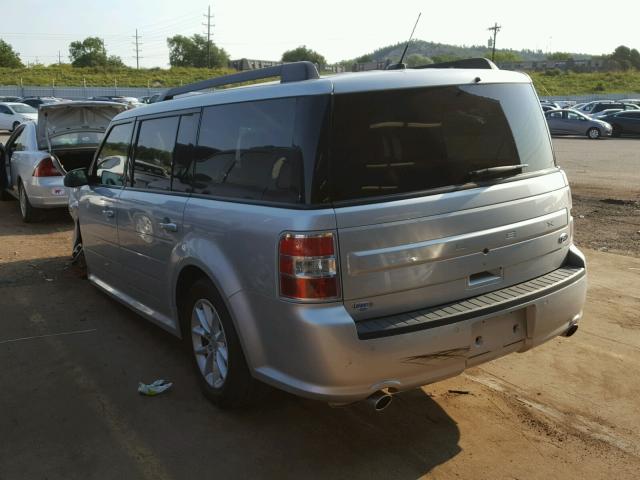 2FMGK5B86GBA09623 - 2016 FORD FLEX SE SILVER photo 3