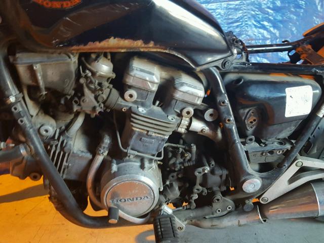 1HFSC1210FA203958 - 1985 HONDA VF1100 BLACK photo 7