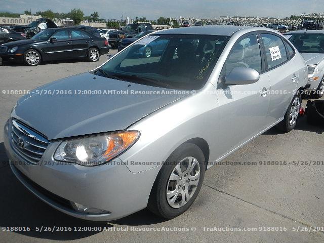 KMHDU4ADXAU890530 - 2010 HYUNDAI ELANTRA BL SILVER photo 1