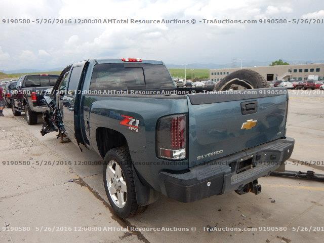 1GC1KYE84BF229163 - 2011 CHEVROLET SILVERADO GRAY photo 4