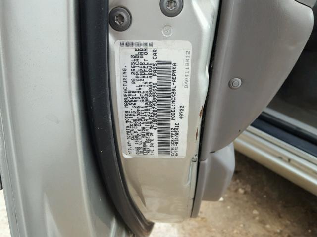 4T1BF28B52U201053 - 2002 TOYOTA AVALON XL SILVER photo 10