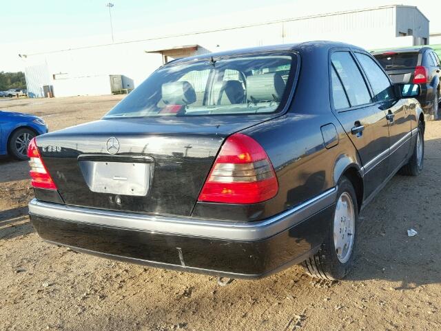 WDBHA23D8VA479861 - 1997 MERCEDES-BENZ C 230 BLACK photo 4