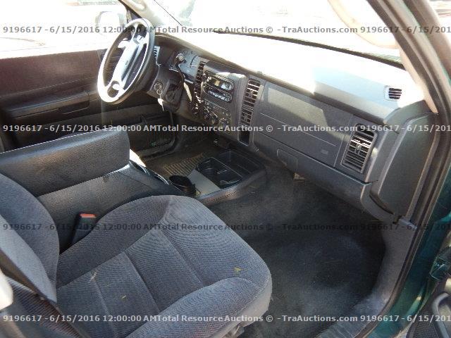 1D4HS48N03F553708 - 2003 DODGE DURANGO SL GREEN photo 5