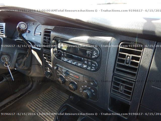 1D4HS48N03F553708 - 2003 DODGE DURANGO SL GREEN photo 9