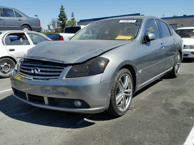 JNKBY01E26M200910 - 2006 INFINITI M45 BASE GRAY photo 2