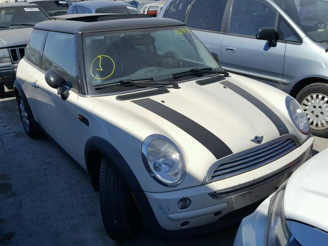 WMWRC33483TC44366 - 2003 MINI COOPER BEIGE photo 1