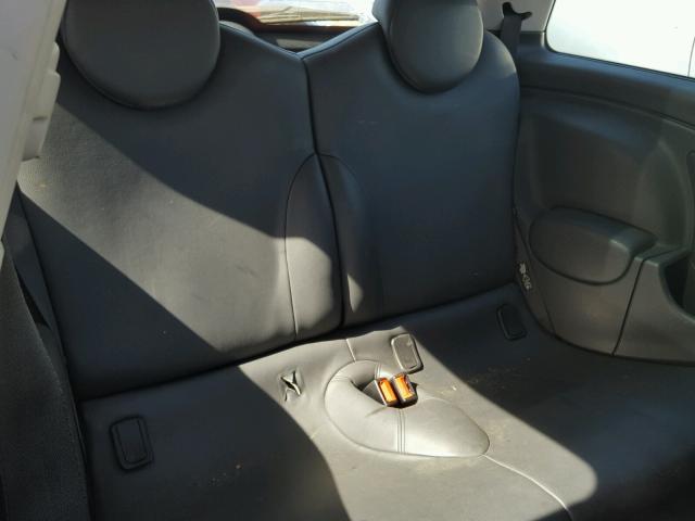 WMWRC33483TC44366 - 2003 MINI COOPER BEIGE photo 6