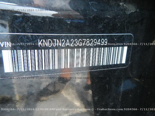 KNDJN2A23G7829499 - 2016 KIA SOUL BLACK photo 12