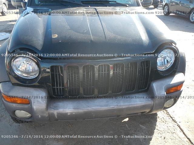 1J4GL48K82W260112 - 2002 JEEP LIBERTY SP BLACK photo 14