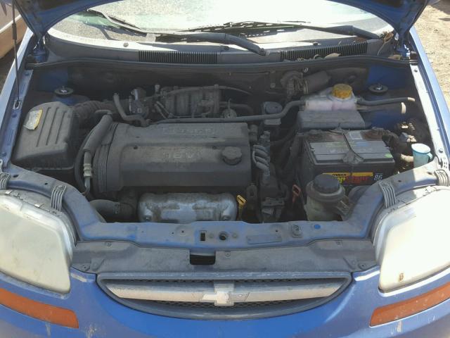 KL1TD52644B265828 - 2004 CHEVROLET AVEO BLUE photo 7