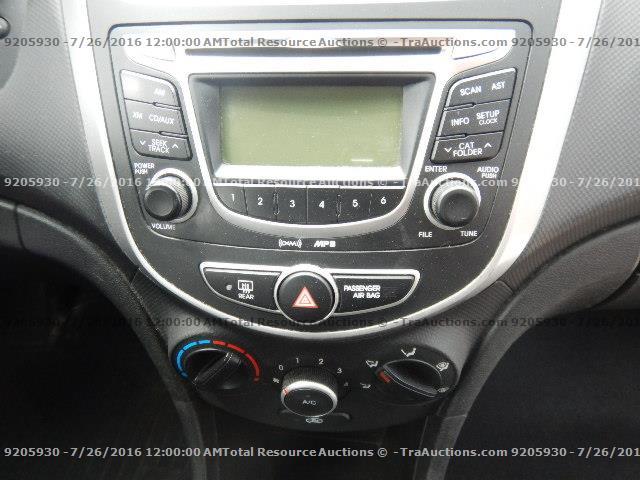 KMHCT5AE9DU091856 - 2013 HYUNDAI ACCENT GLS BLUE photo 9