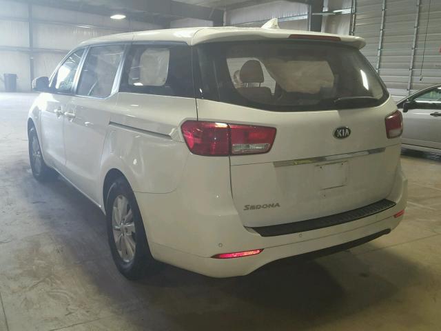 KNDMA5C15F6049426 - 2015 KIA SEDONA L WHITE photo 3