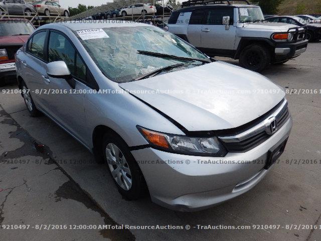 2HGFB2F55CH608424 - 2012 HONDA CIVIC LX SILVER photo 2