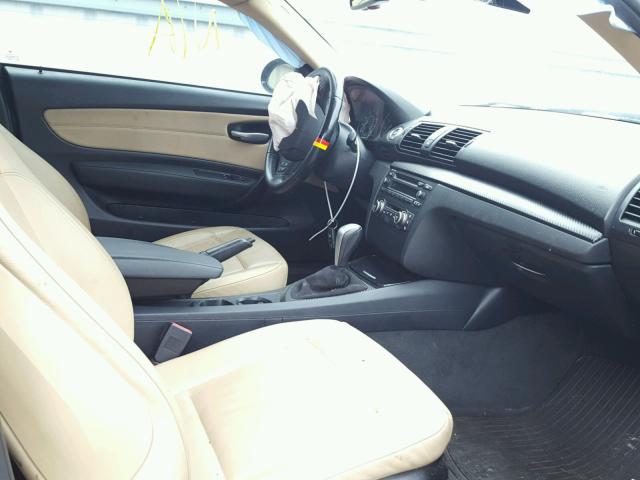 WBAUC73549VK95156 - 2009 BMW 135 I Czarny zdjęcie 5