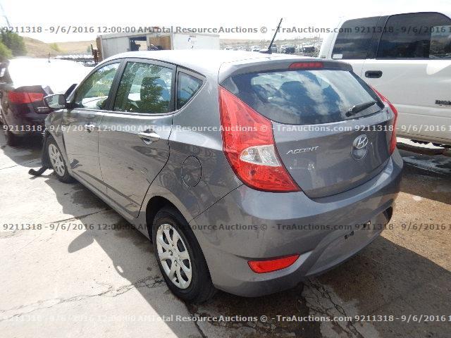 KMHCT5AE6EU149455 - 2014 HYUNDAI ACCENT GRAY photo 4