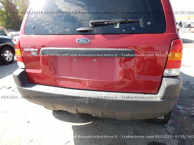 1FMYU03143KA70679 - 2003 FORD ESCAPE XLT RED photo 10