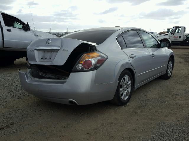 1N4AL2AP4AN459965 - 2010 NISSAN ALTIMA BAS SILVER photo 4