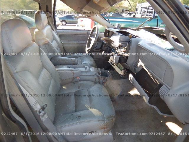 1GNEK13R9XJ376658 - 1999 CHEVROLET TAHOE K150 GRAY photo 5