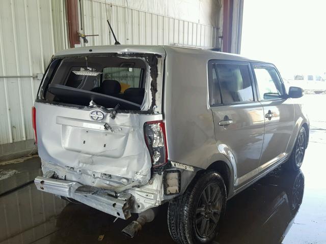 JTLZE4FE4DJ039777 - 2013 TOYOTA SCION XB Silber Foto 4