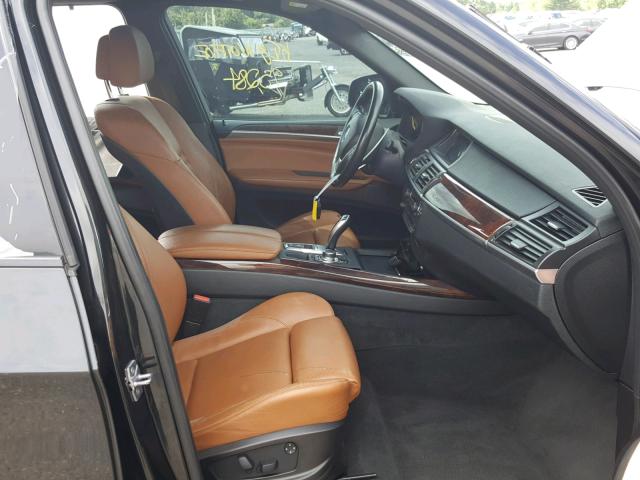 5UXFE4C5XAL277313 - 2010 BMW X5 XDRIVE3 BLACK photo 5