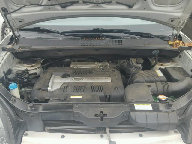 KM8JM12B15U121094 - 2005 HYUNDAI TUCSON GL SILVER photo 7