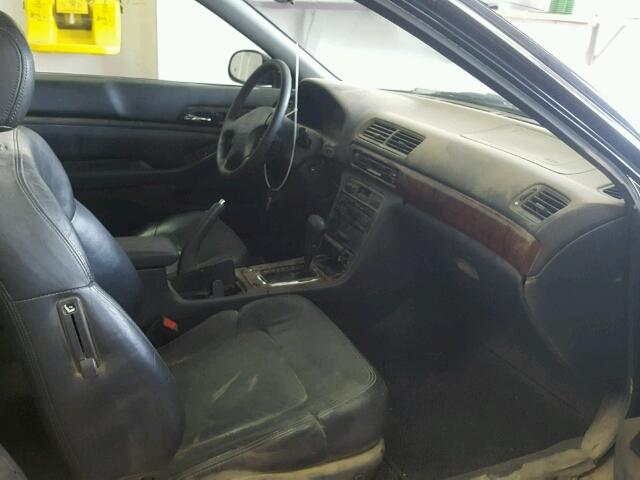 19UYA2255XL004236 - 1999 ACURA 3.0CL Schwarz Foto 5
