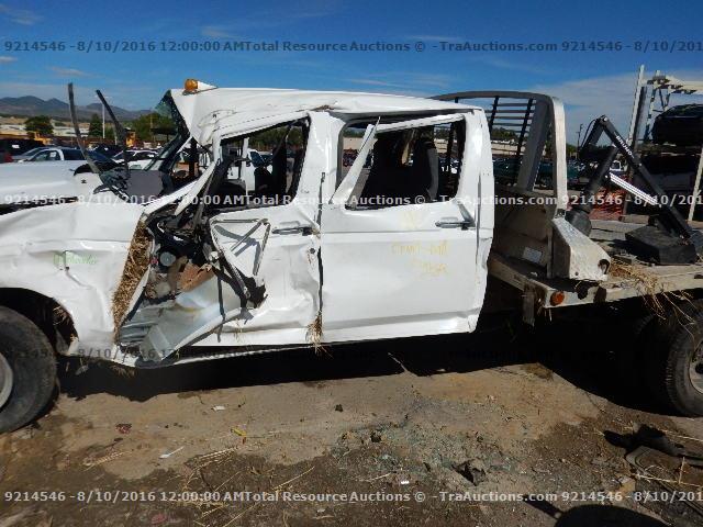 1FTJW35F2VEB81548 - 1997 FORD F350 白色 照片 14