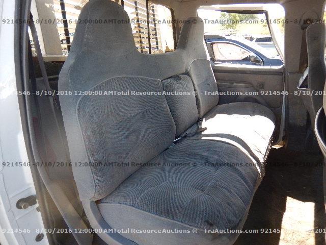 1FTJW35F2VEB81548 - 1997 FORD F350 WHITE photo 6