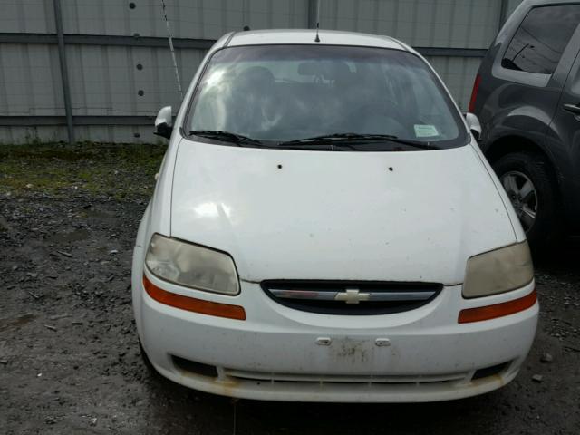 KL1TD666X6B660406 - 2006 CHEVROLET AVEO BASE Ақ фото 9