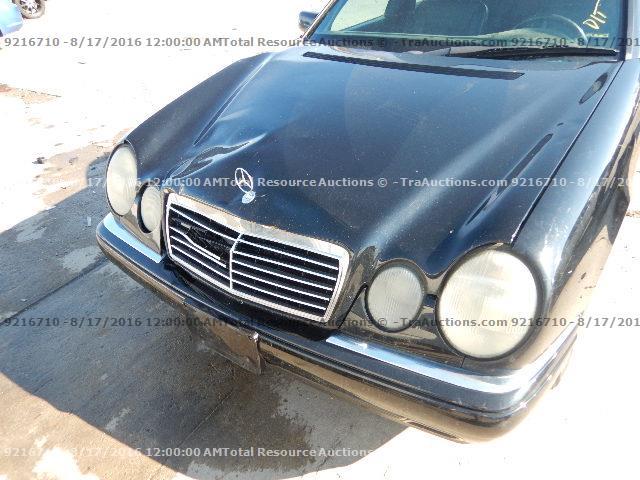 WDBJF55F5TJ020657 - 1996 MERCEDES-BENZ E320 BLACK photo 15