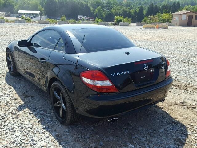 WDBWK54F18F177048 - 2008 MERCEDES-BENZ SLK 280 BLACK photo 3