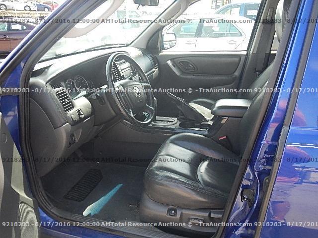 4F2CZ96155KM16502 - 2005 MAZDA TRIBUTE S BLUE photo 5