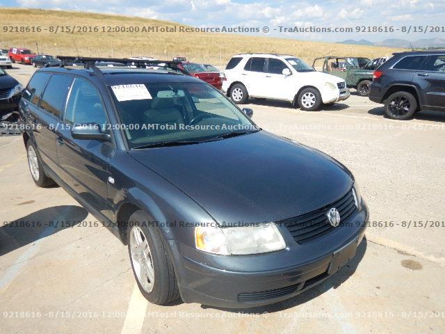 WVWLH63B61E035457 - 2001 VOLKSWAGEN PASSAT GLX 灰色 照片 2