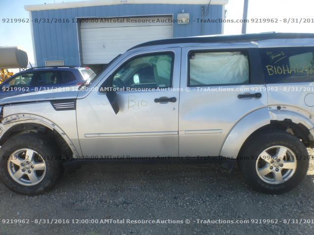 1D8GU28K19W514259 - 2009 DODGE NITRO SE SILVER photo 14