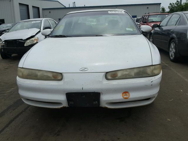 1G3WS52K1WF317677 - 1998 OLDSMOBILE INTRIGUE G WHITE photo 10