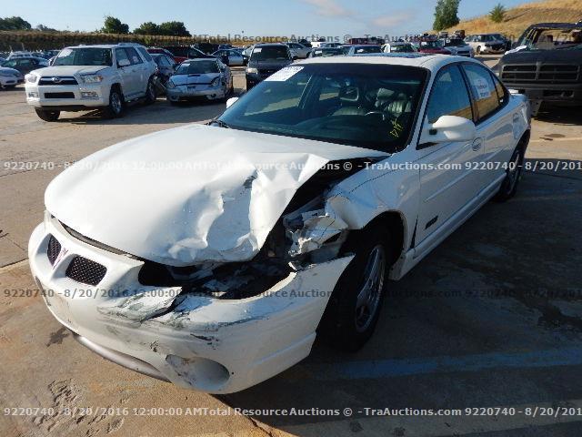 1G2WR52162F195142 - 2002 PONTIAC GRAND PRIX WHITE photo 1