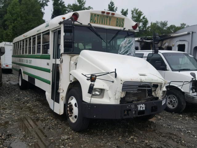 4UZAAXAK82CK11129 - 2002 FREIGHTLINER CHASSIS FS 白色 照片 1