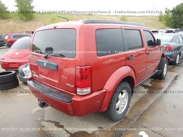 1D8GU28K27W657105 - 2007 DODGE NITRO SXT RED photo 3