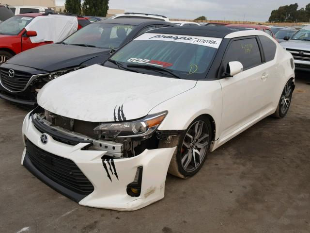 JTKJF5C74GJ016241 - 2016 TOYOTA SCION TC 白色 照片 2