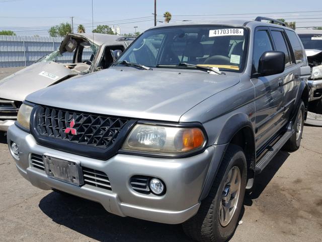 JA4LS31R61P066190 - 2001 MITSUBISHI MONTERO SP SILVER photo 2